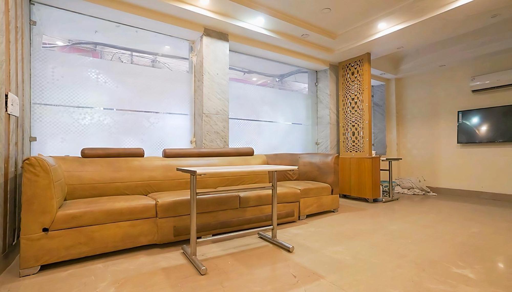 Hotel Leo Continental New Delhi